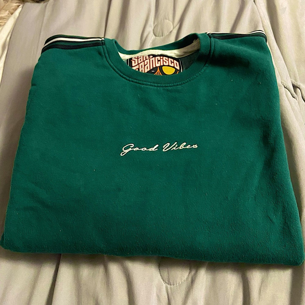 Good Vibes Crew Neck